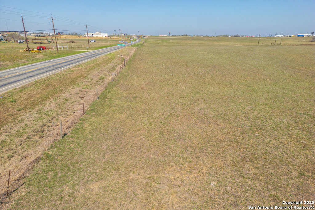 main property photo 27