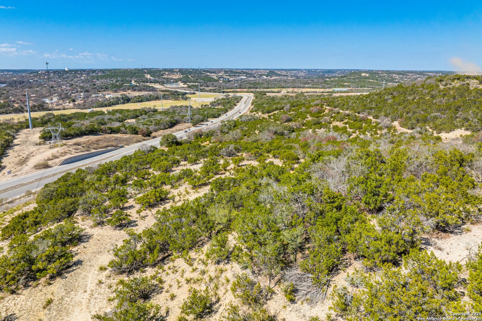 main property photo 8