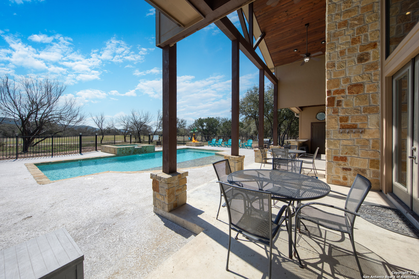 main property photo 47