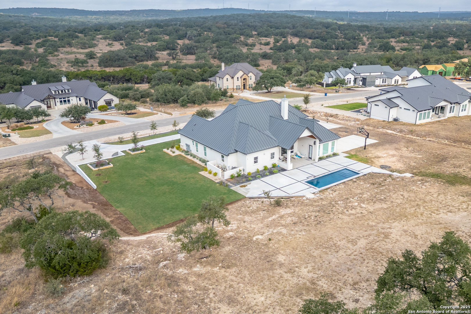 main property photo 43