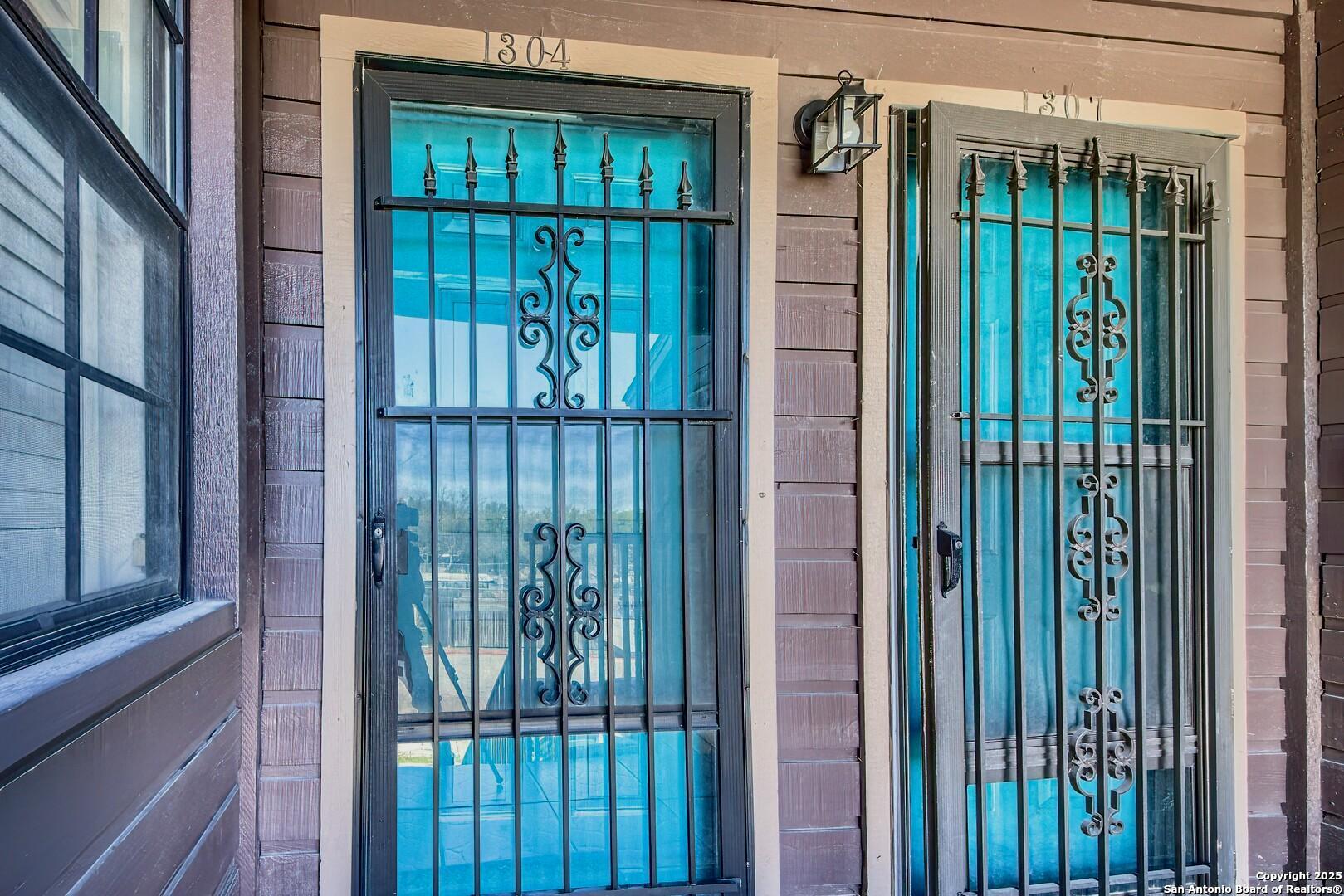 property viewer photo 20