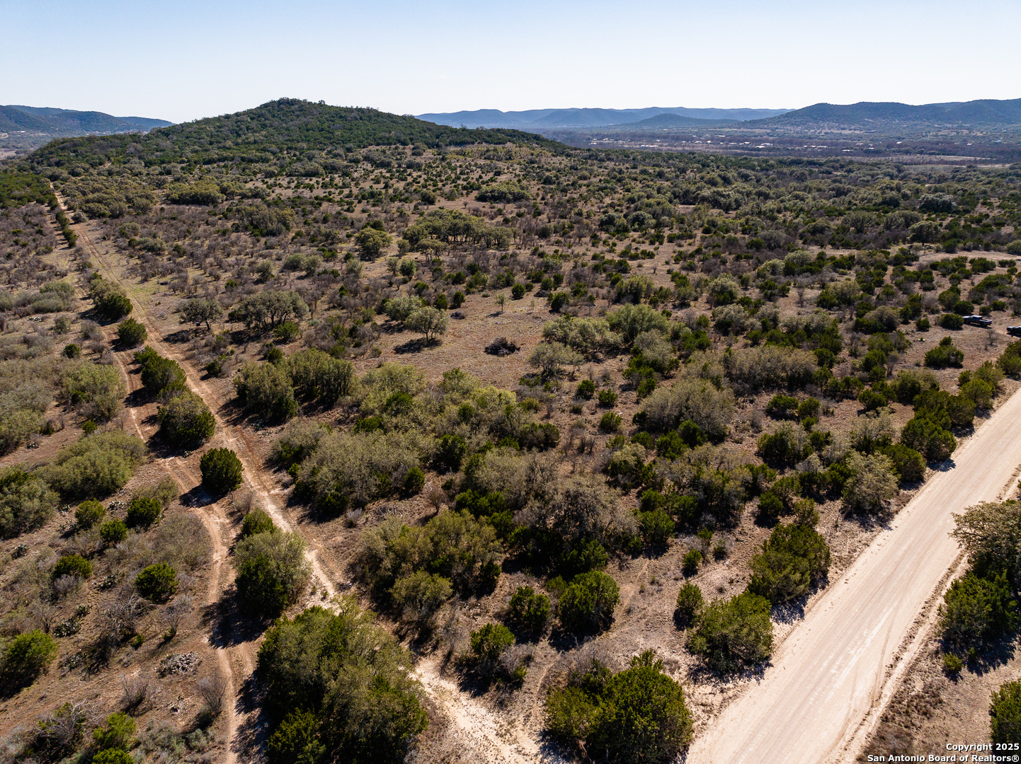 main property photo 17