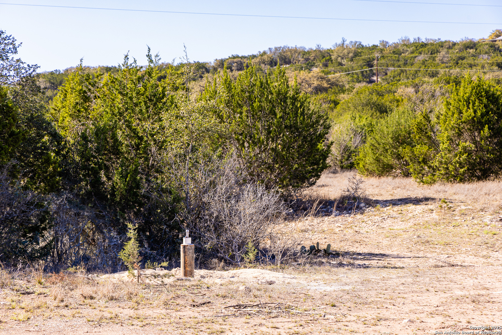 main property photo 9