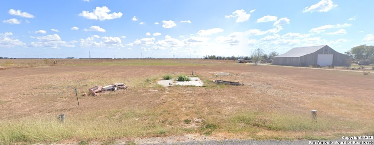 main property photo 3