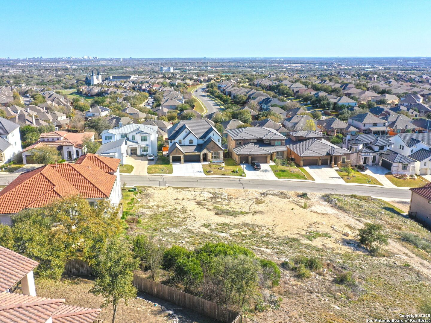 main property photo 6