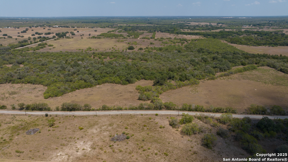 main property photo 10