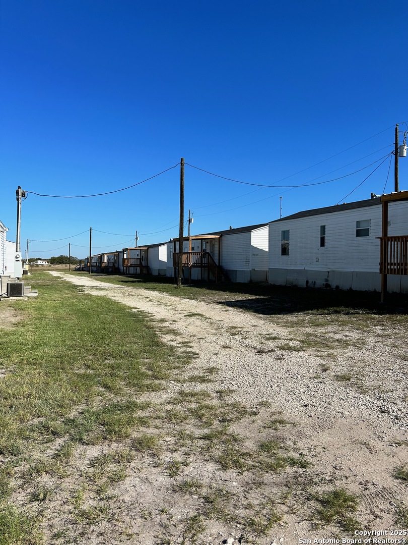 main property photo 27