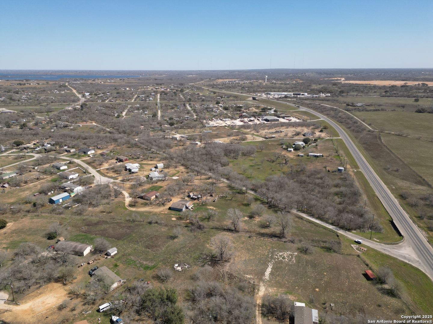 main property photo 14