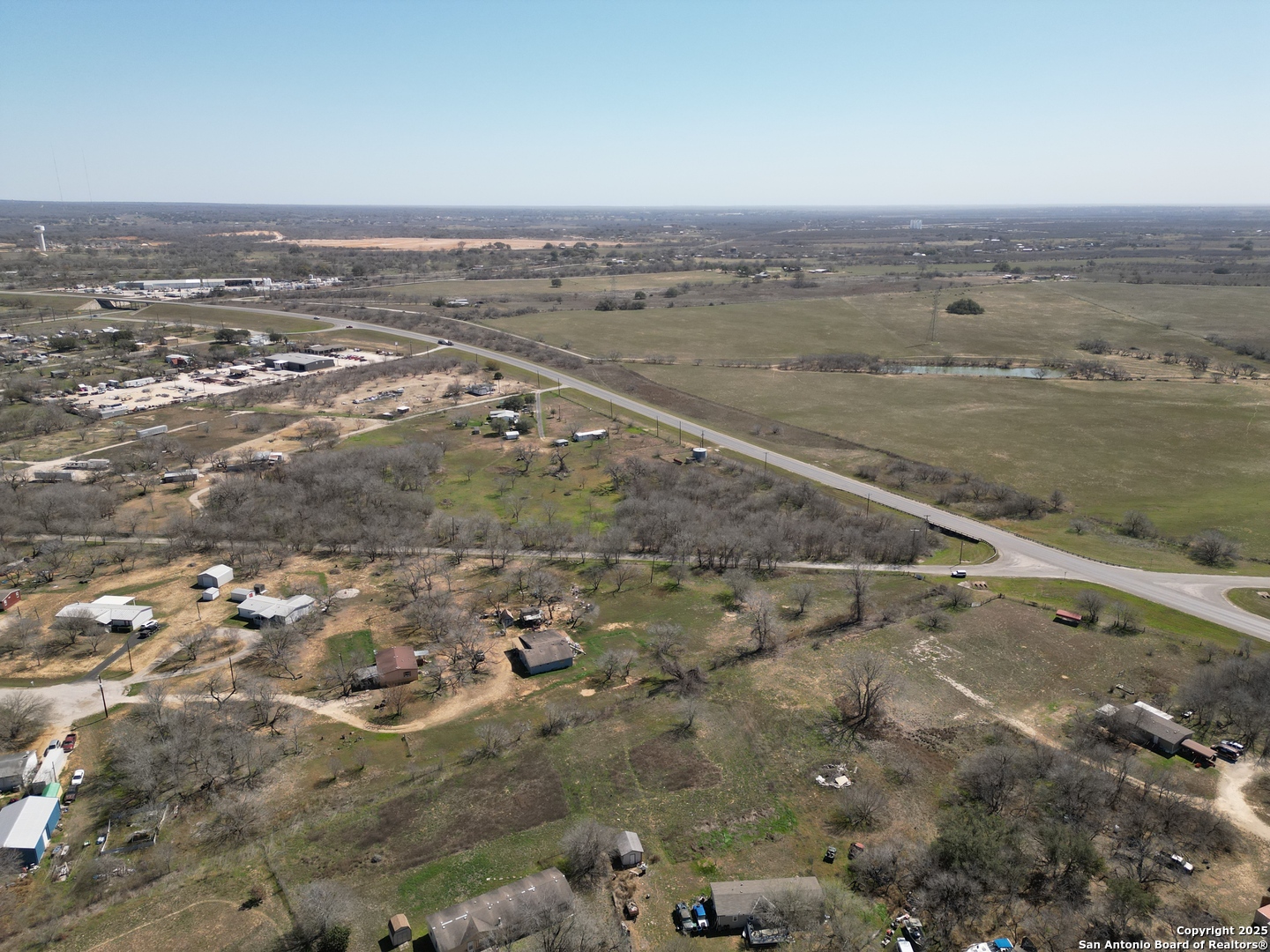 main property photo 16