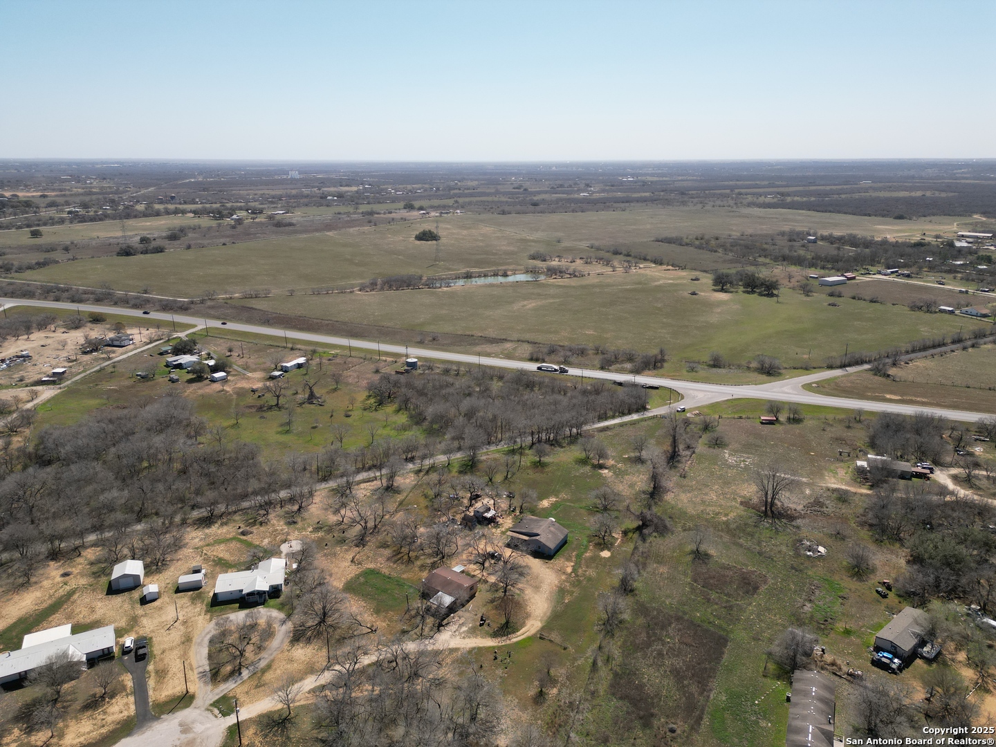 main property photo 17