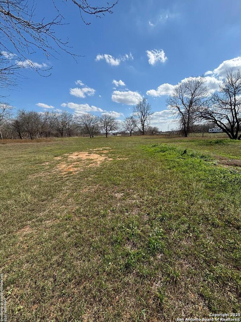 main property photo 29