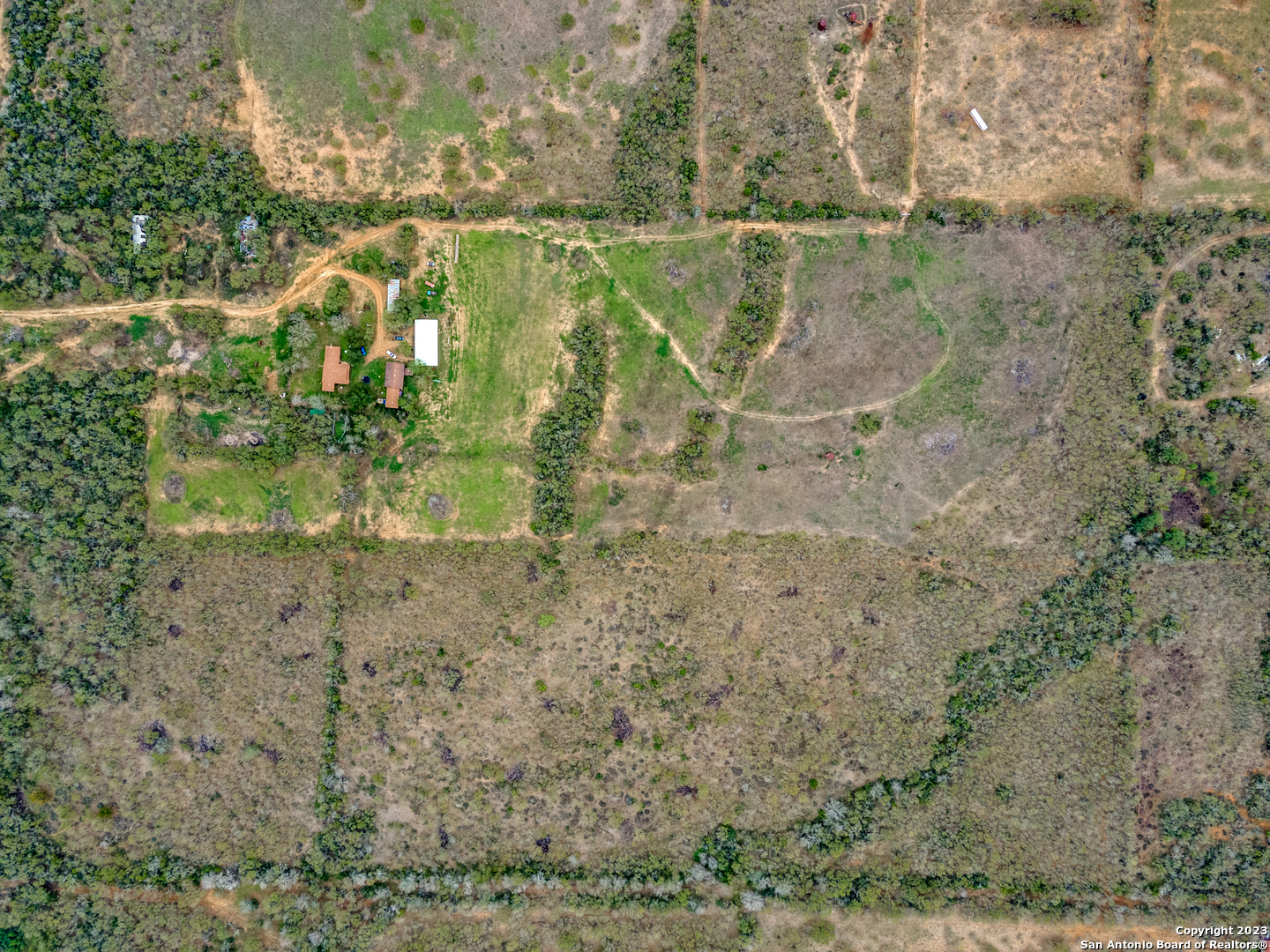main property photo 22