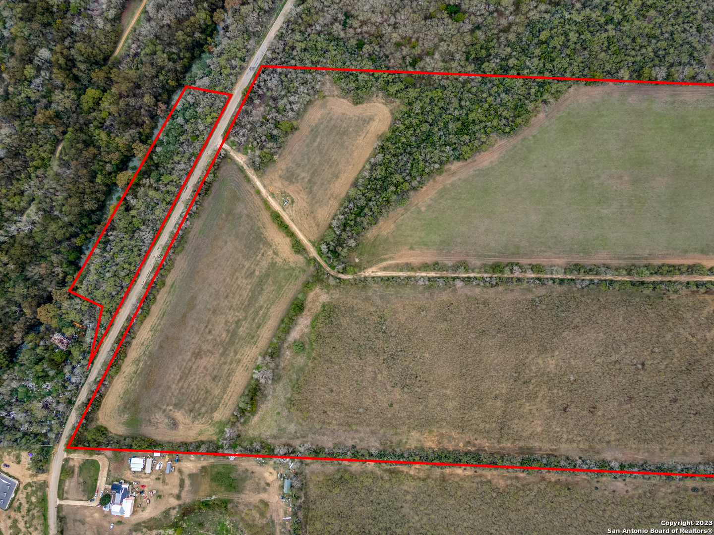 main property photo 38