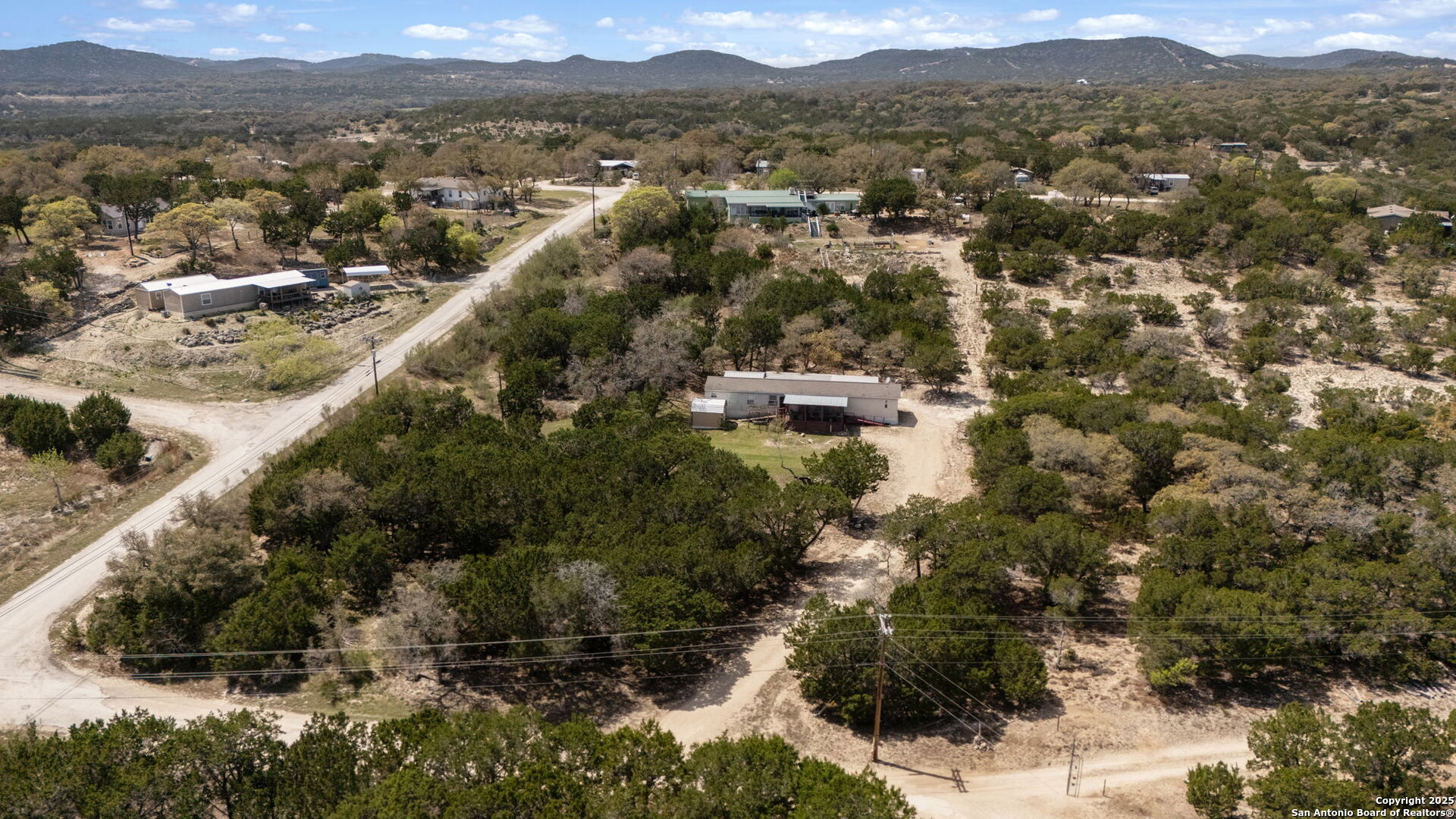 main property photo 31