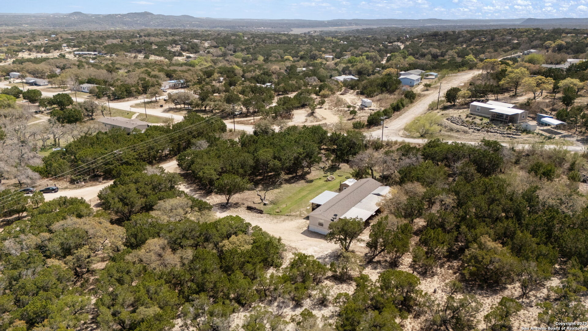 main property photo 32