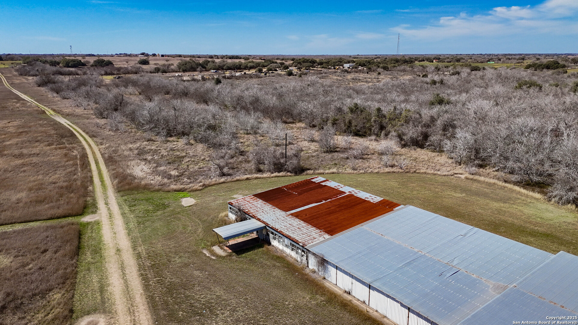 main property photo 4