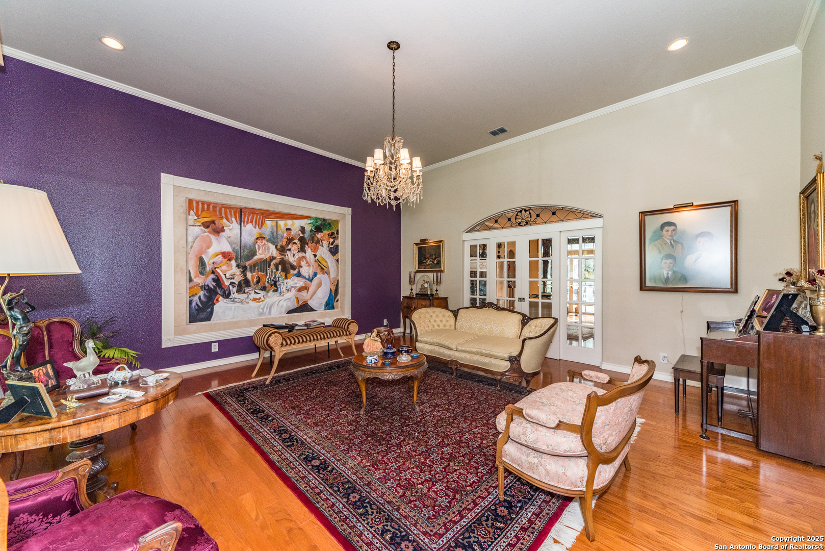 main property photo 11