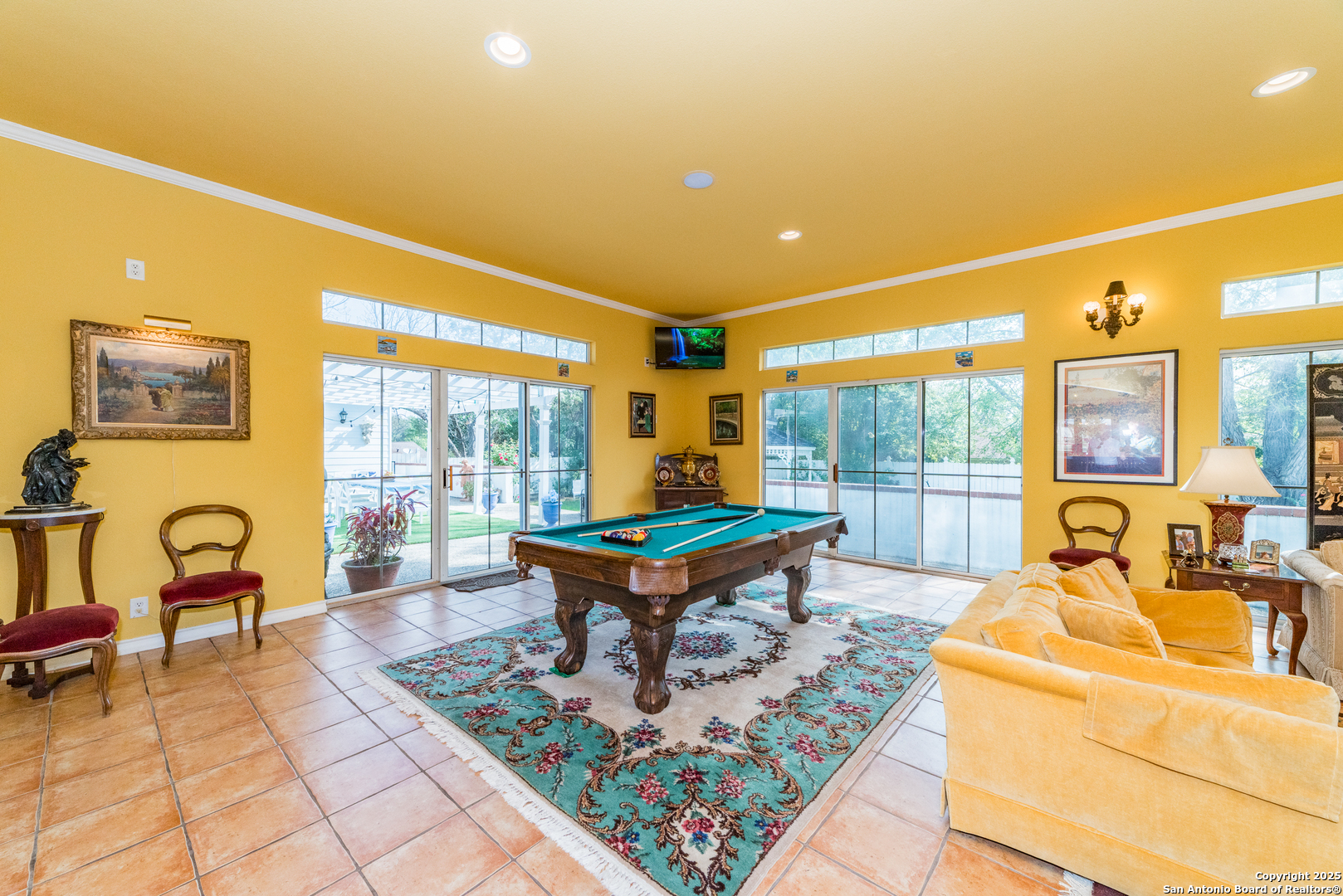 main property photo 28