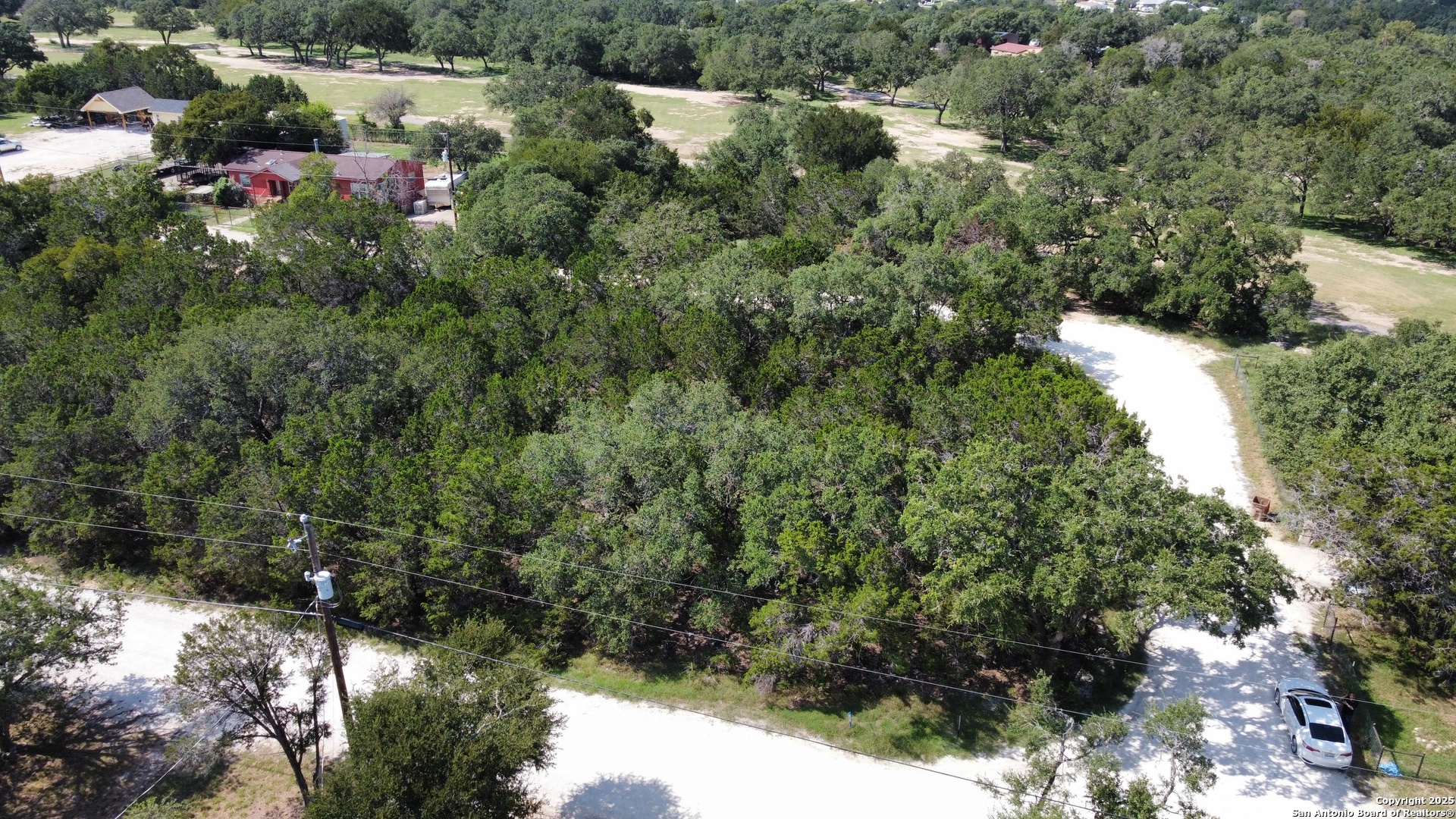 main property photo 3