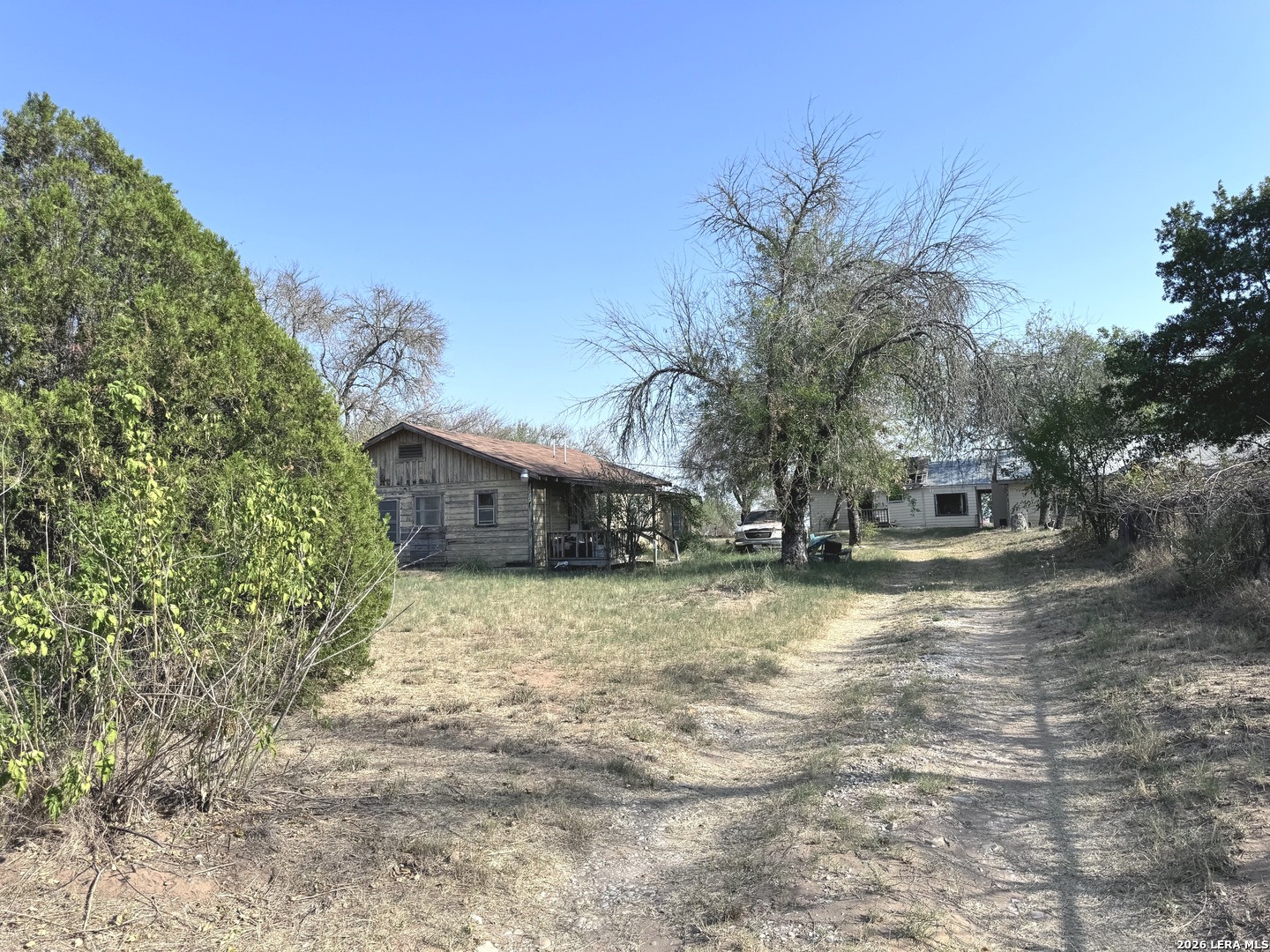 main property photo 24