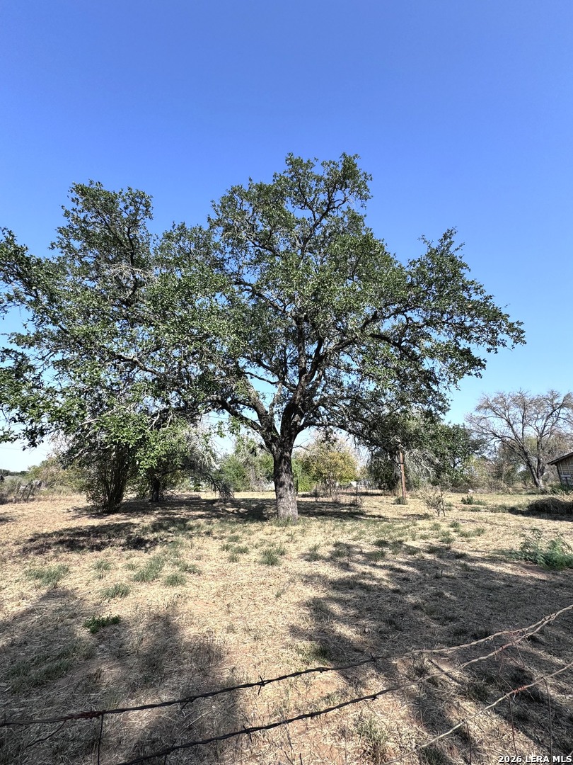 main property photo 25