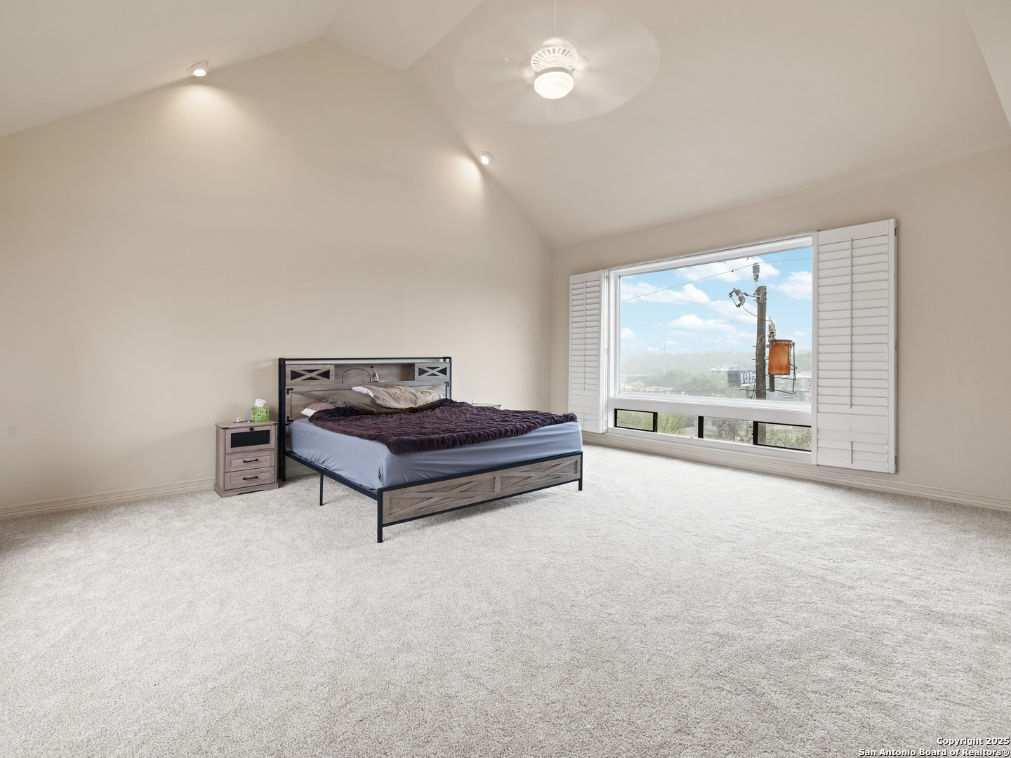 property viewer photo 34