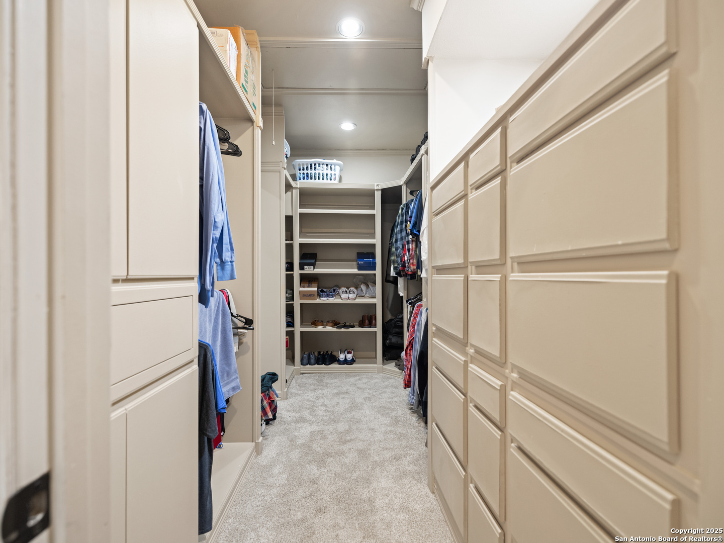 property viewer photo 37