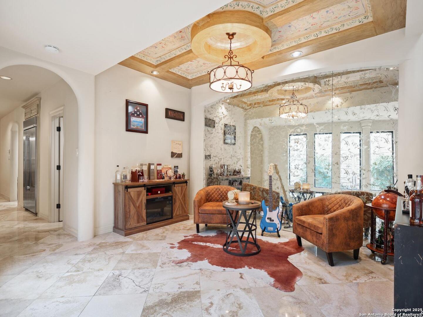 property viewer photo 9