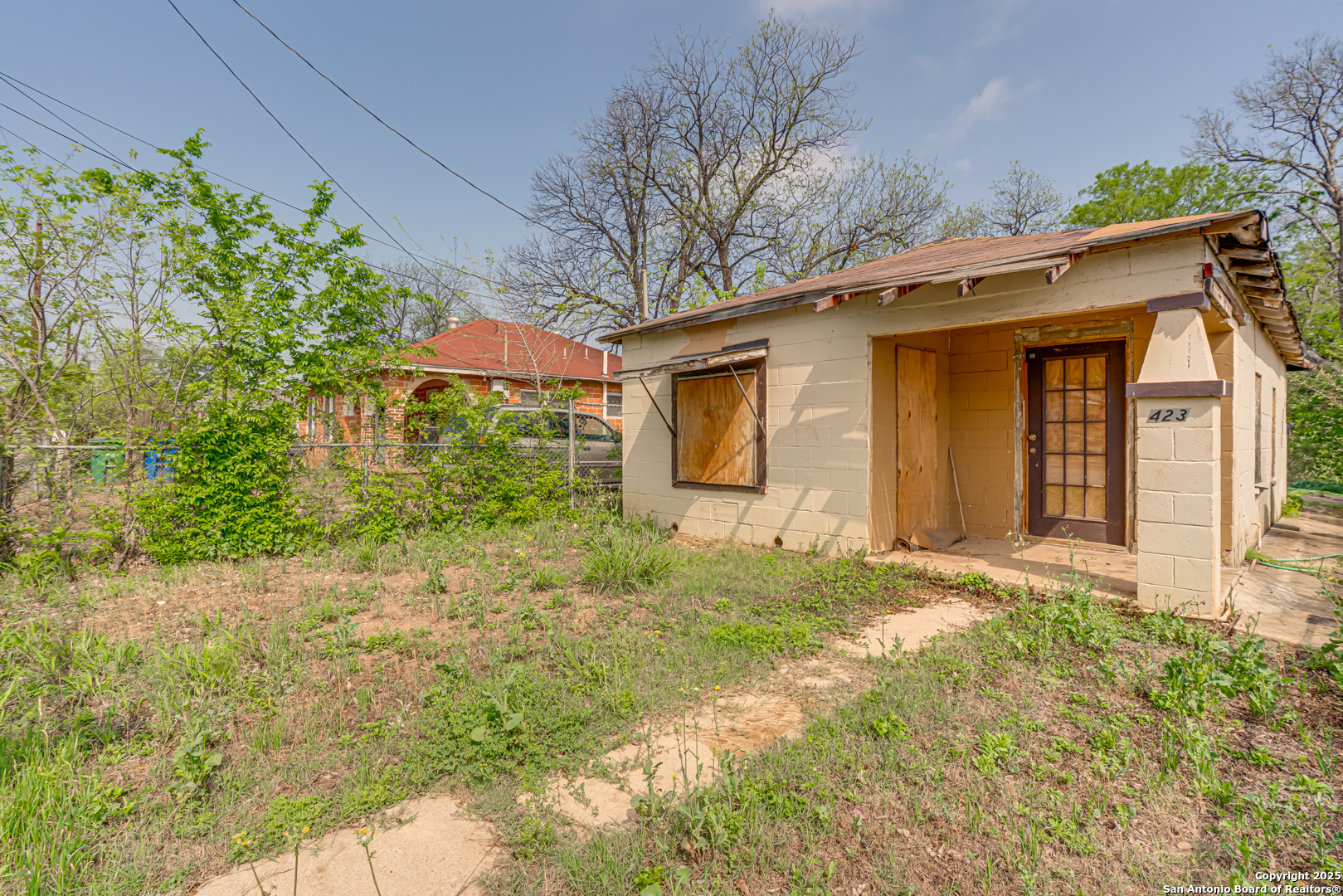 main property photo 15