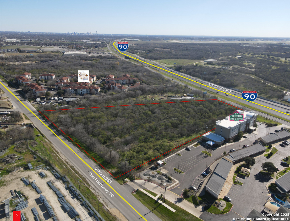 main property photo 1