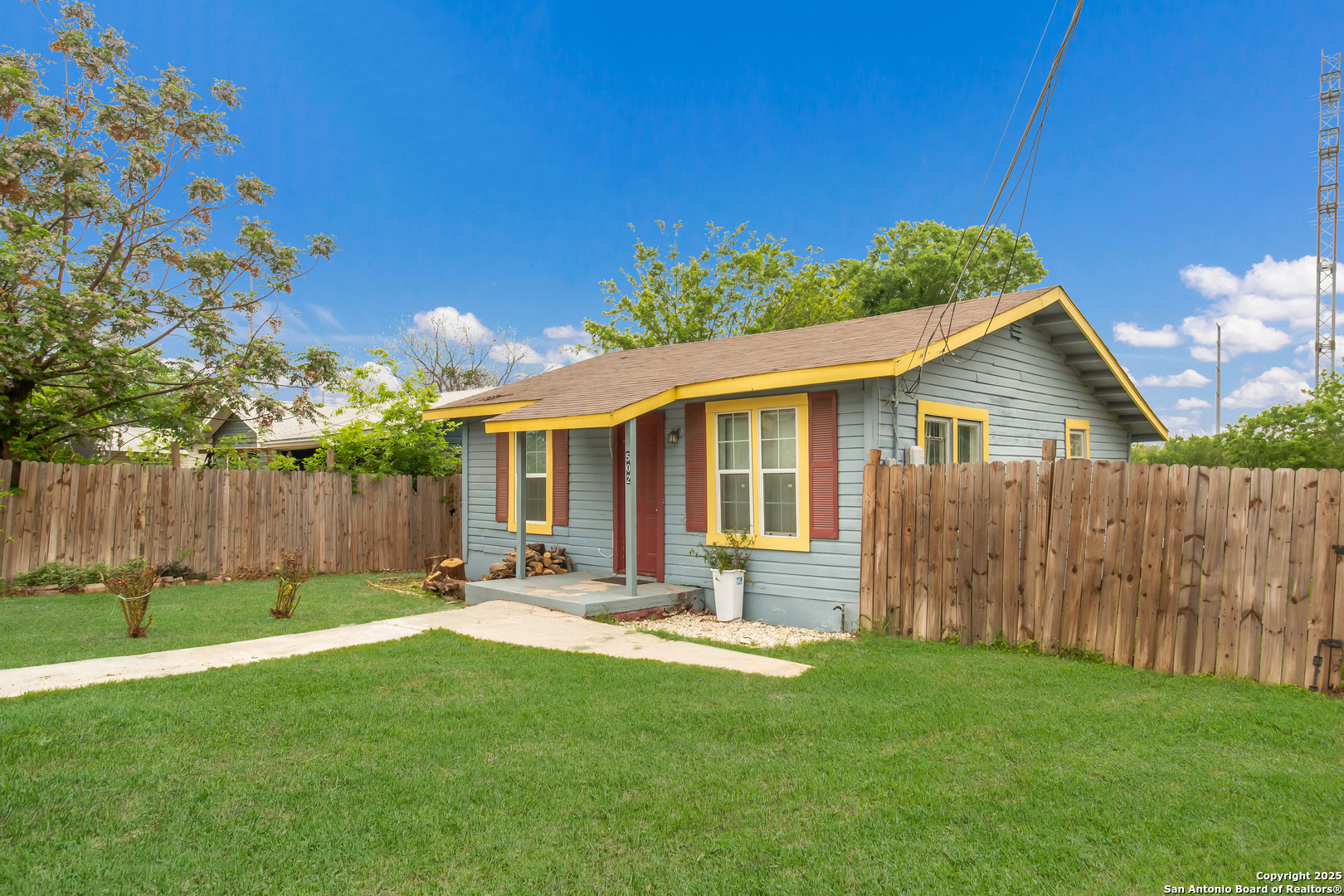 main property photo 2