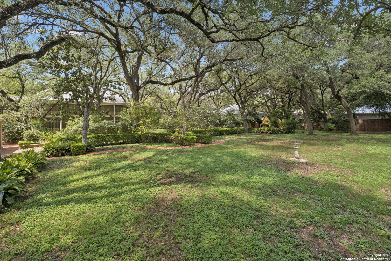 main property photo 85