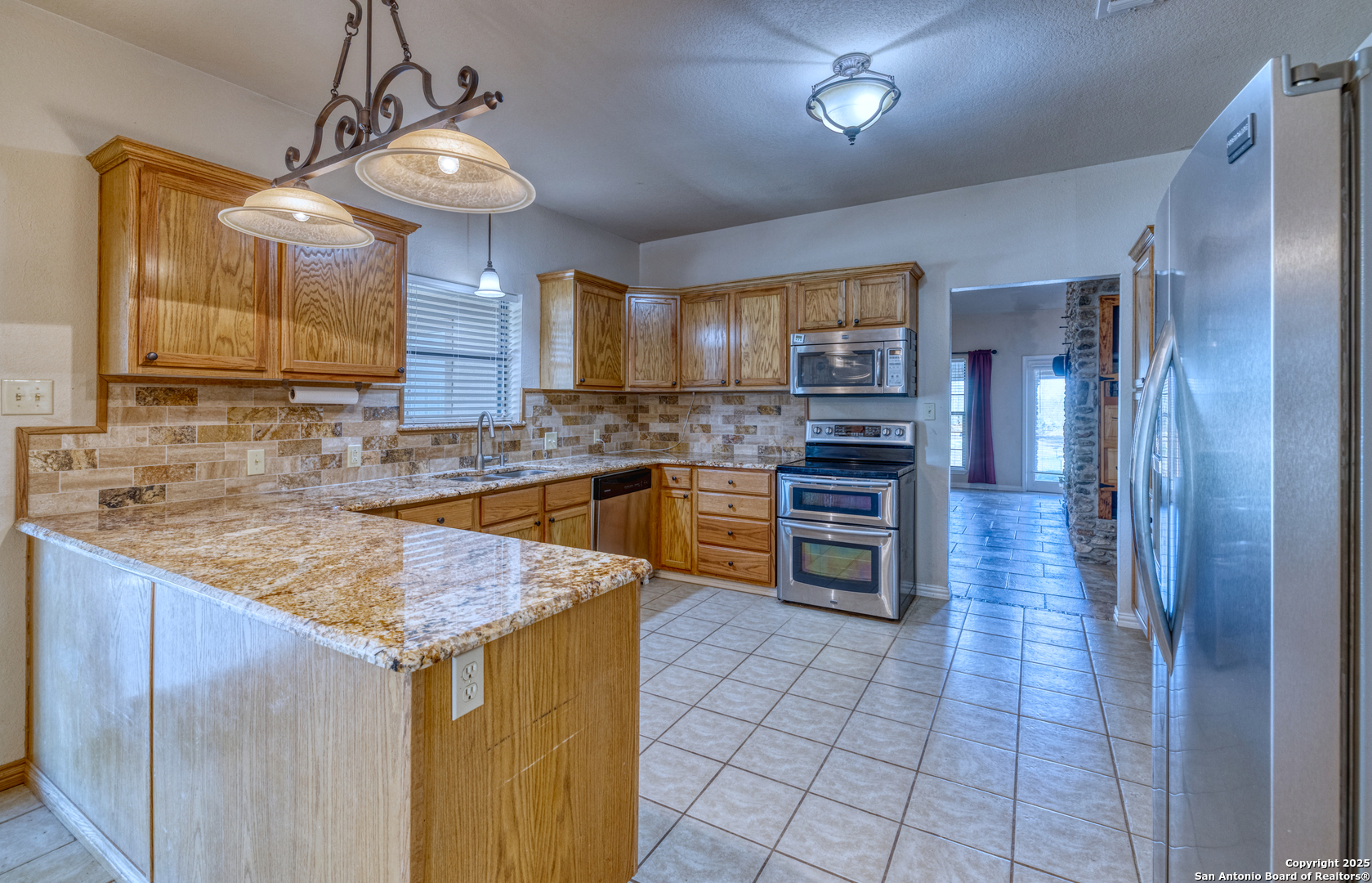 main property photo 10