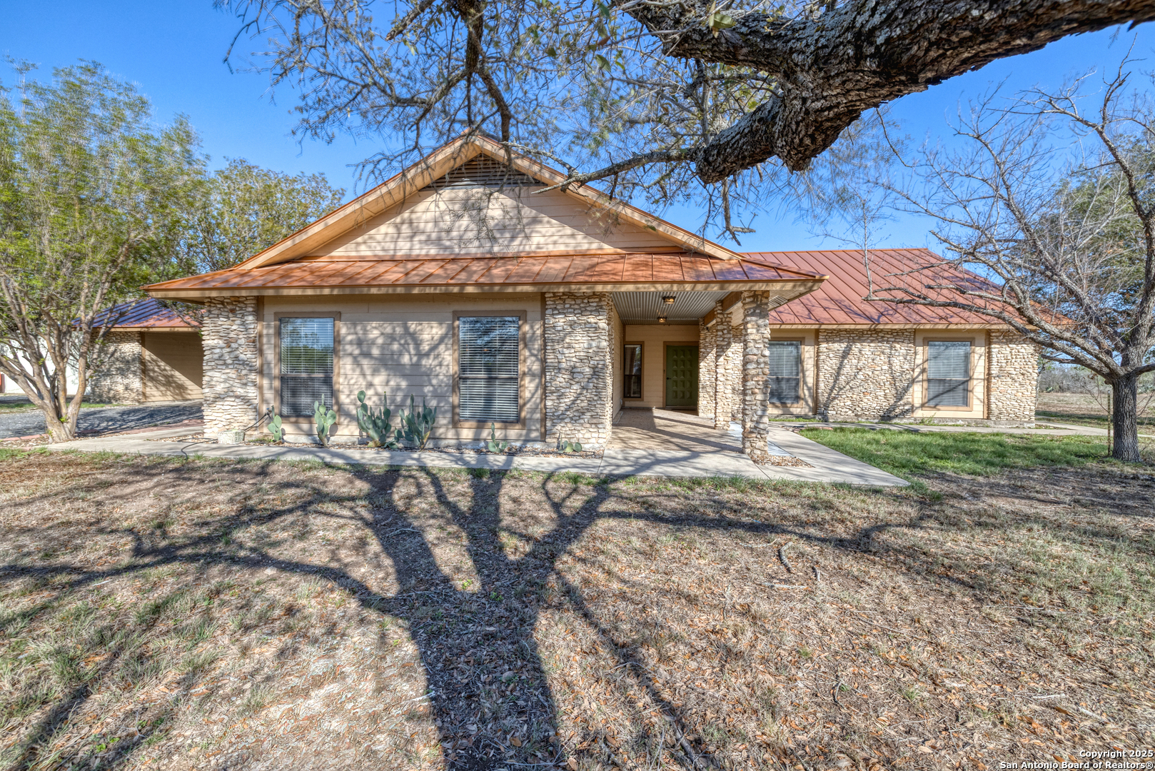 main property photo 42