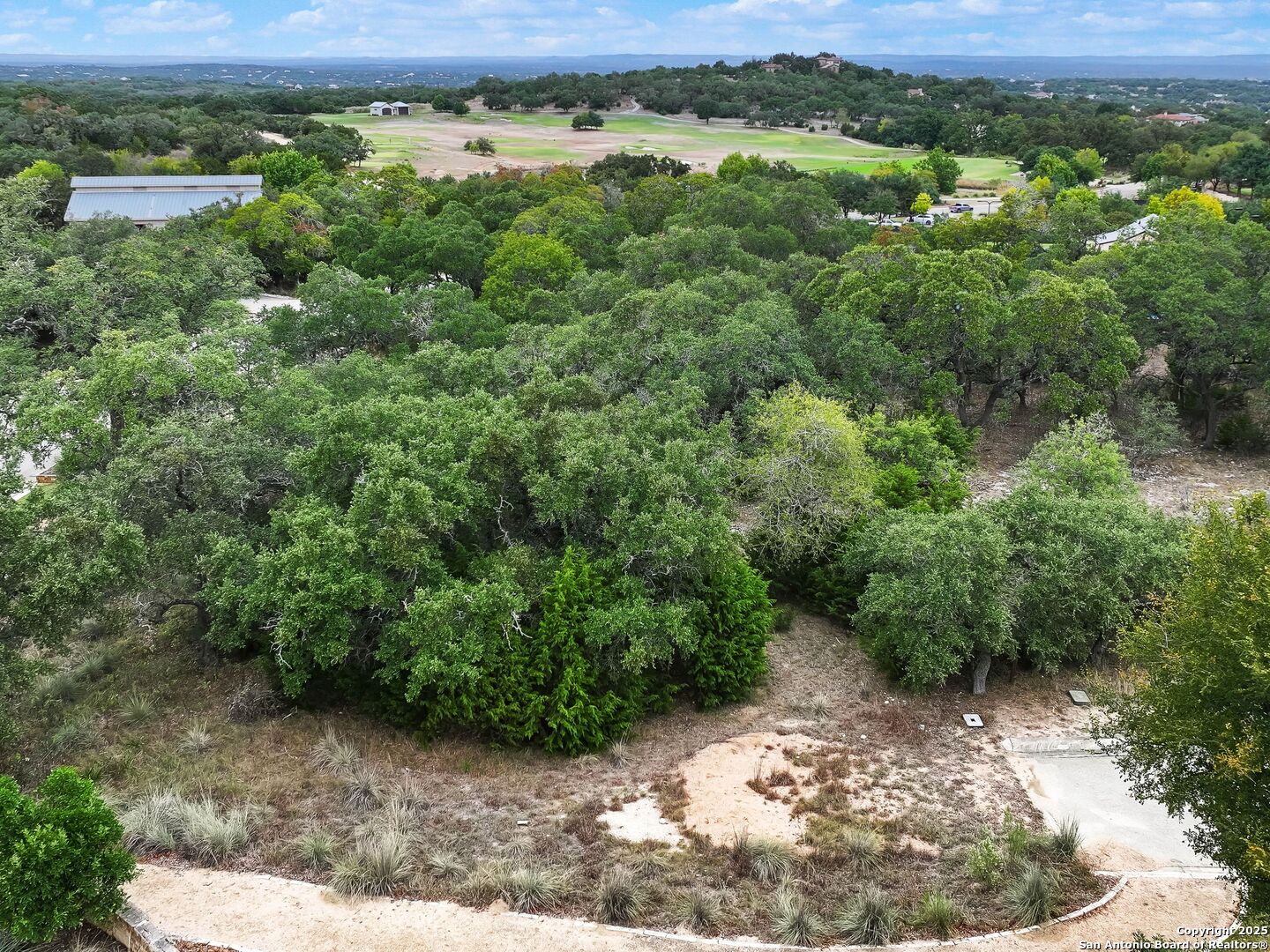 main property photo 17