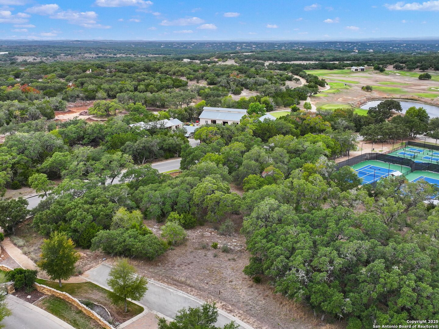 main property photo 5