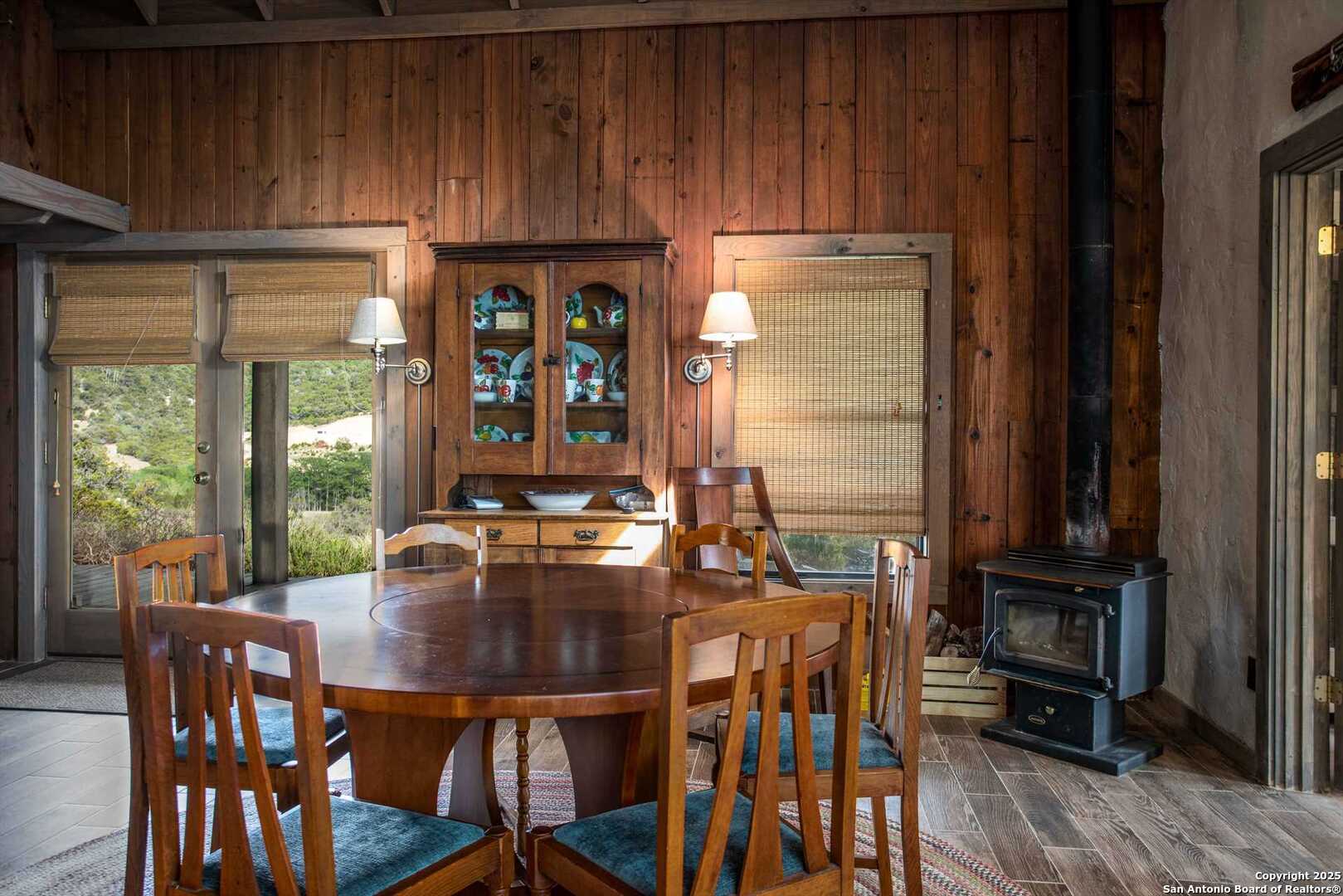 main property photo 29