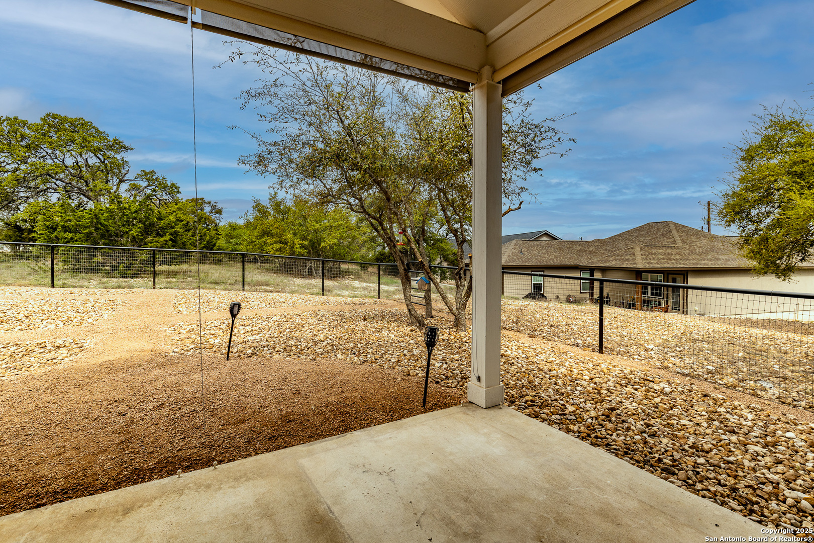 main property photo 29