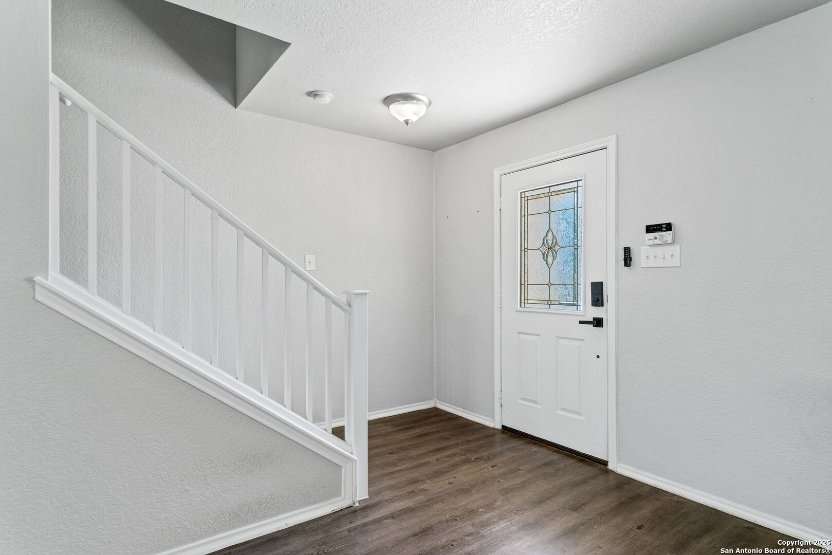 property viewer photo 4