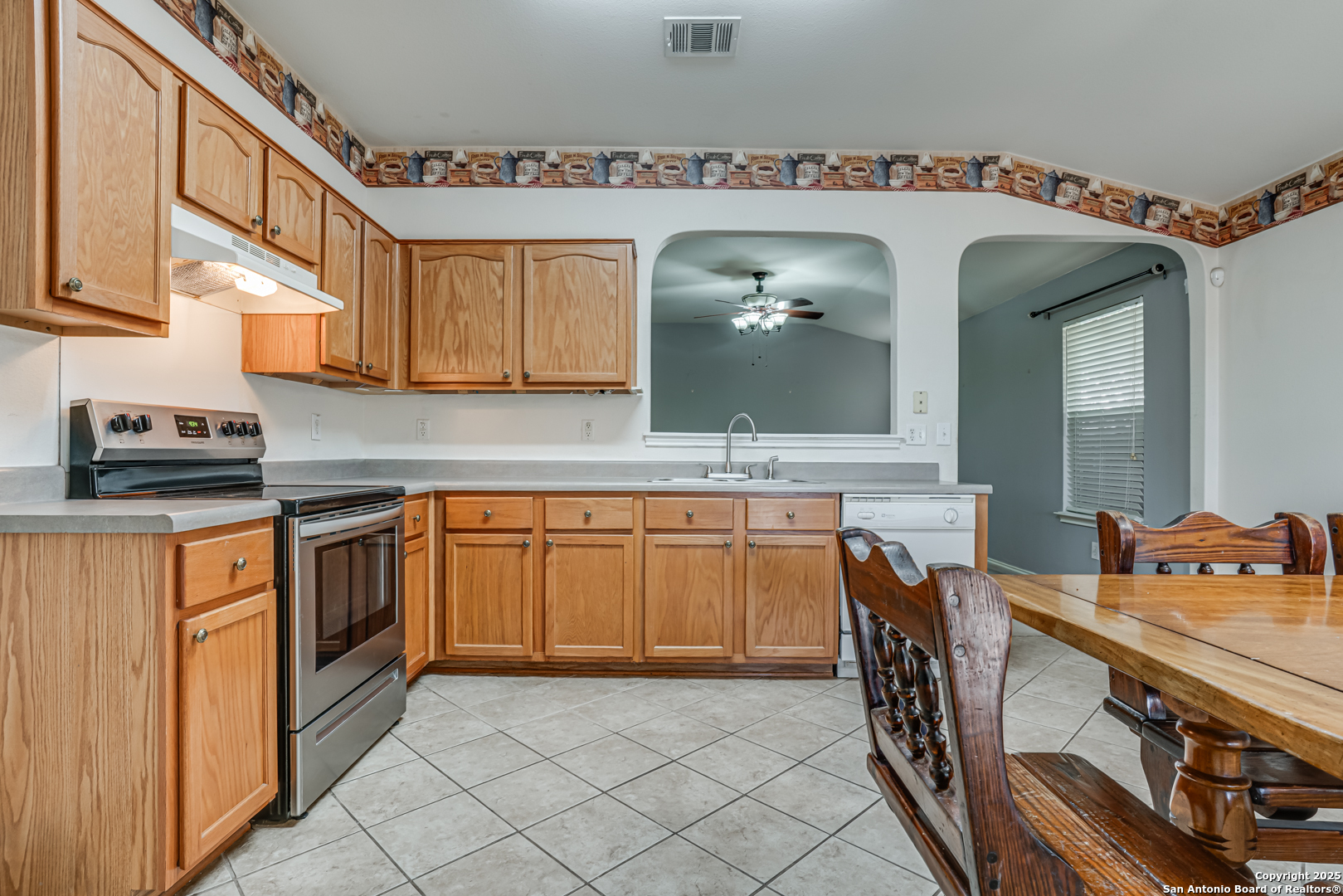 property viewer photo 5