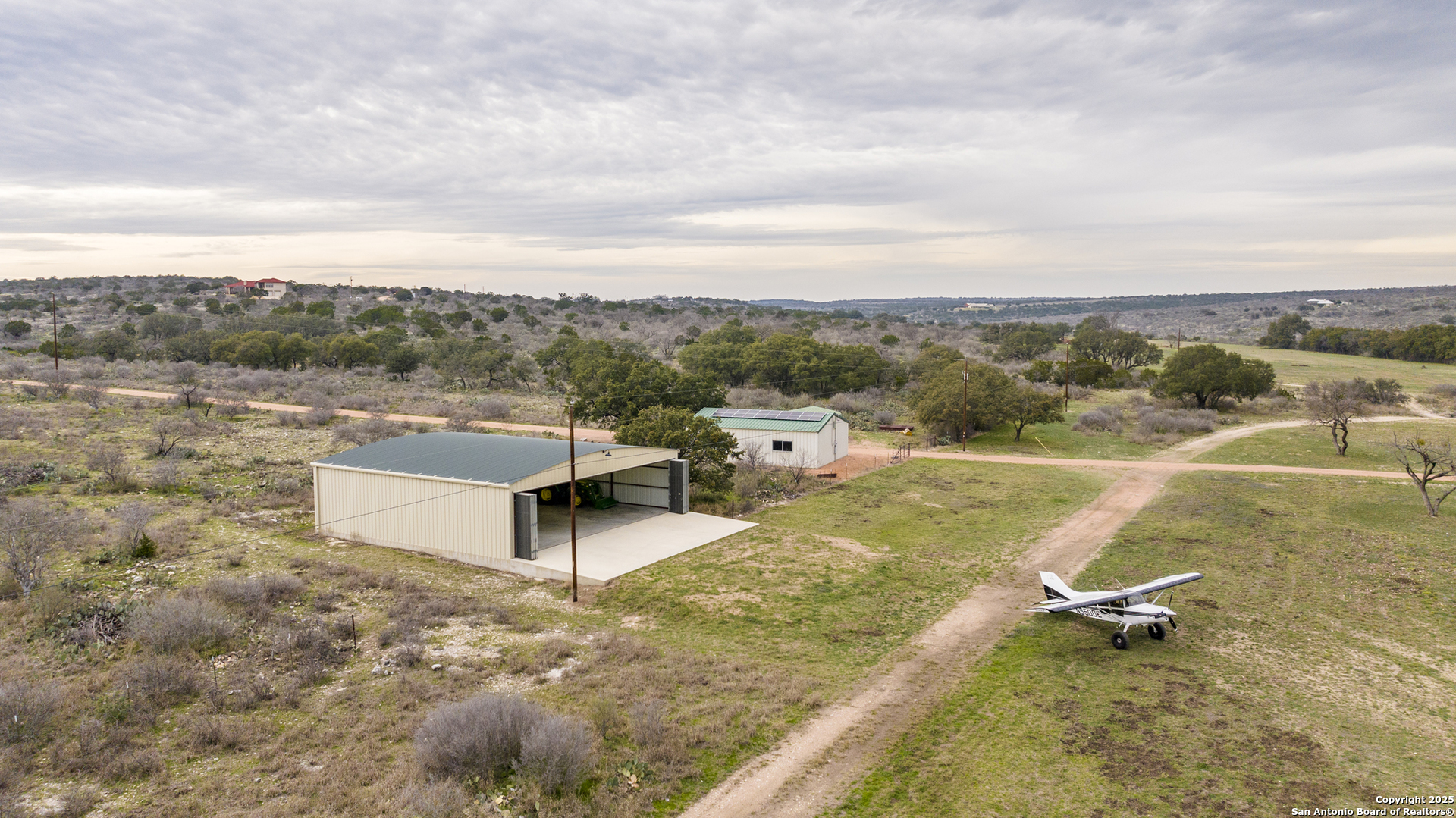main property photo 29