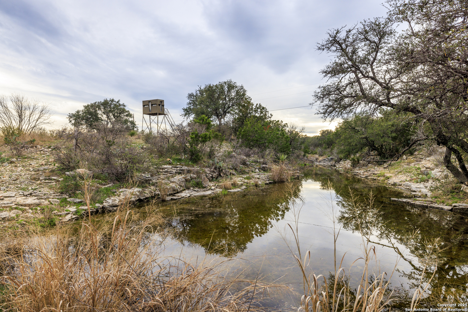 main property photo 34