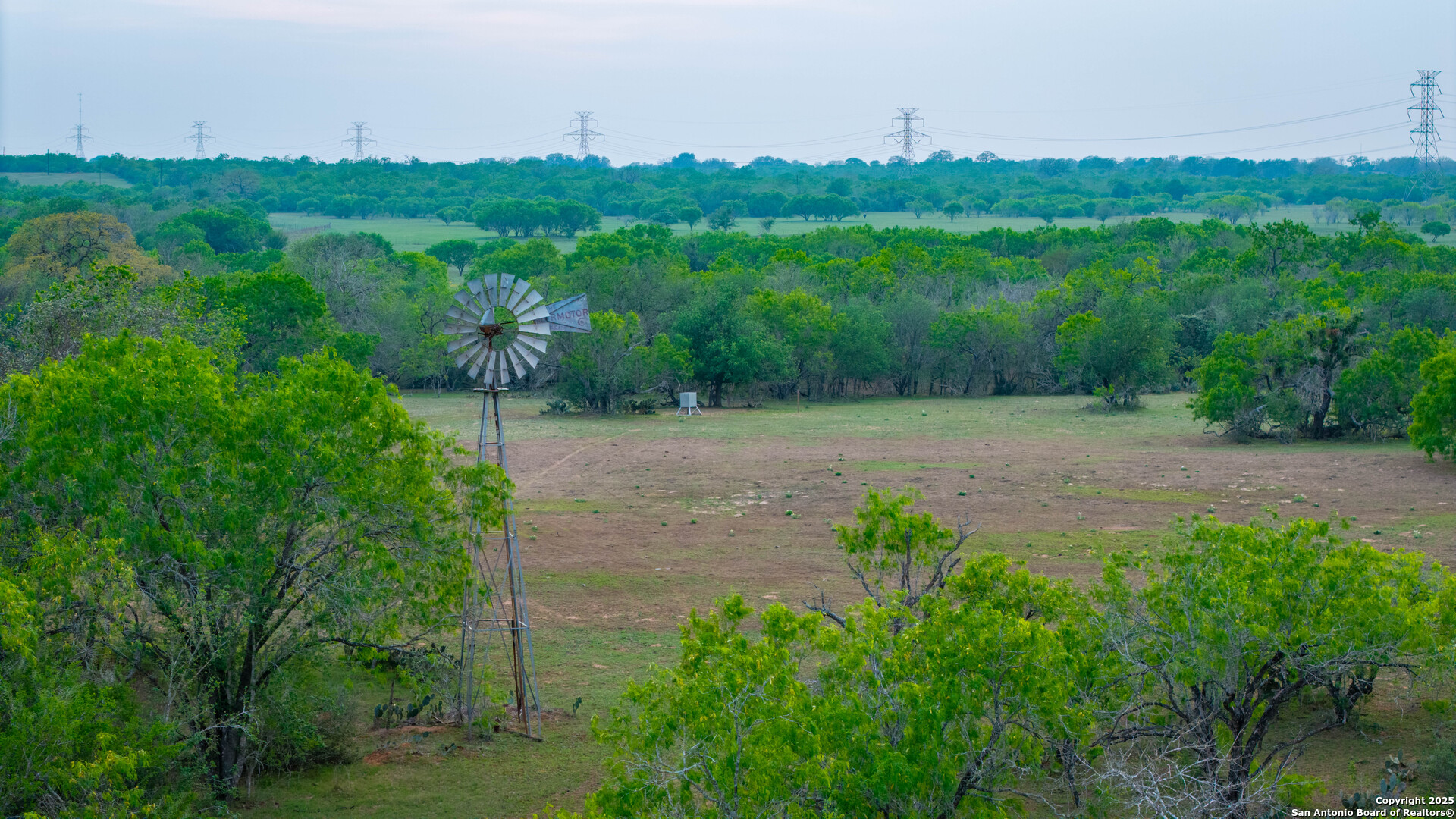 main property photo 7