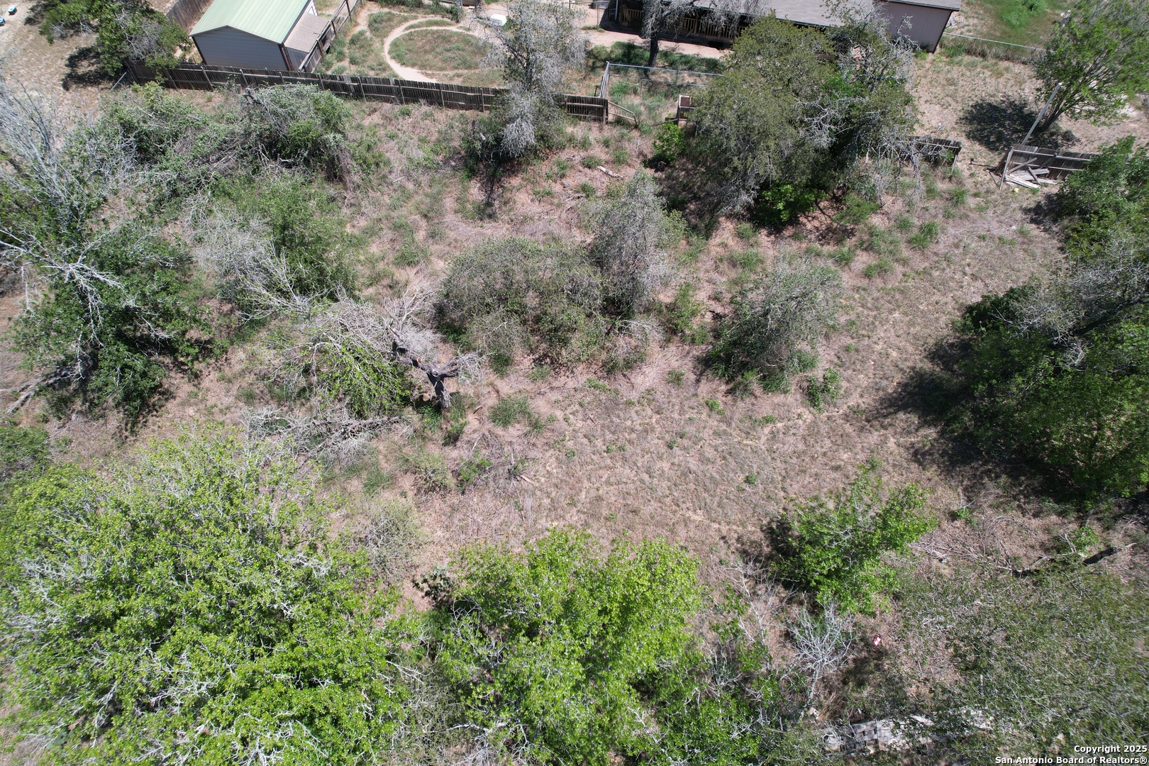main property photo 15