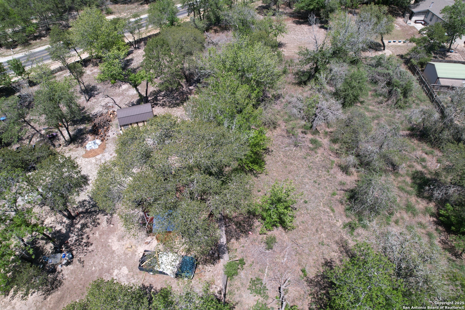 main property photo 18