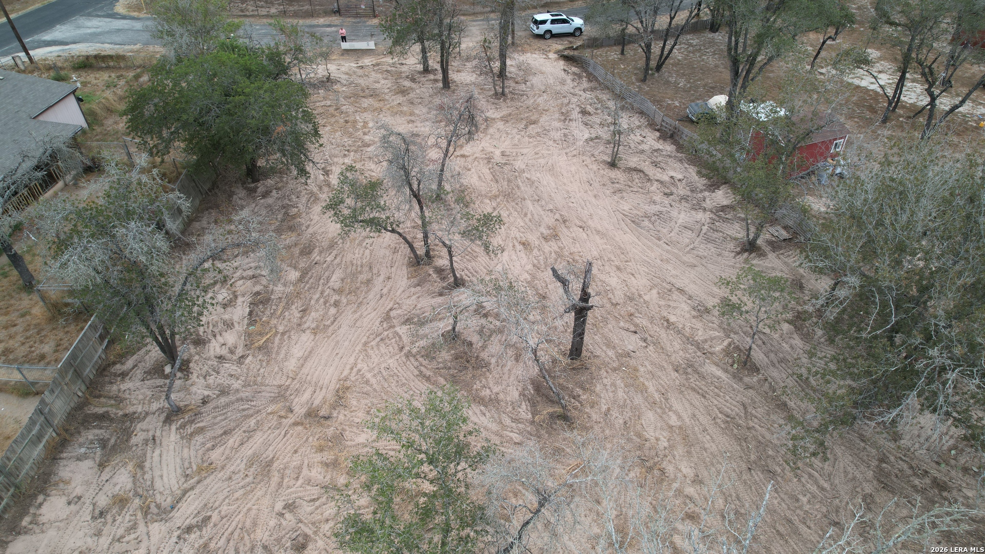 main property photo 38