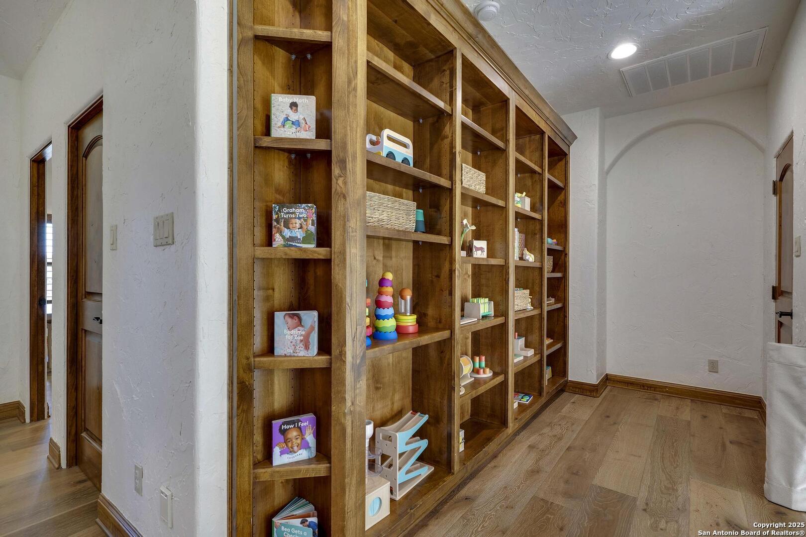 main property photo 46