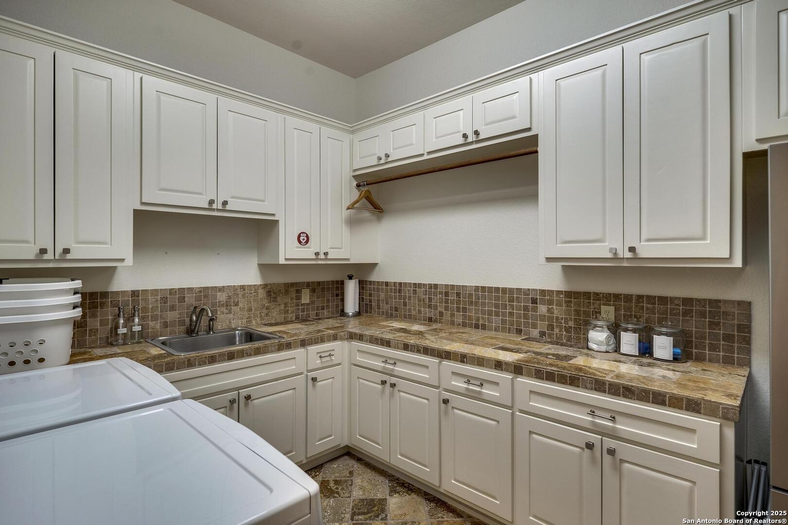 main property photo 66