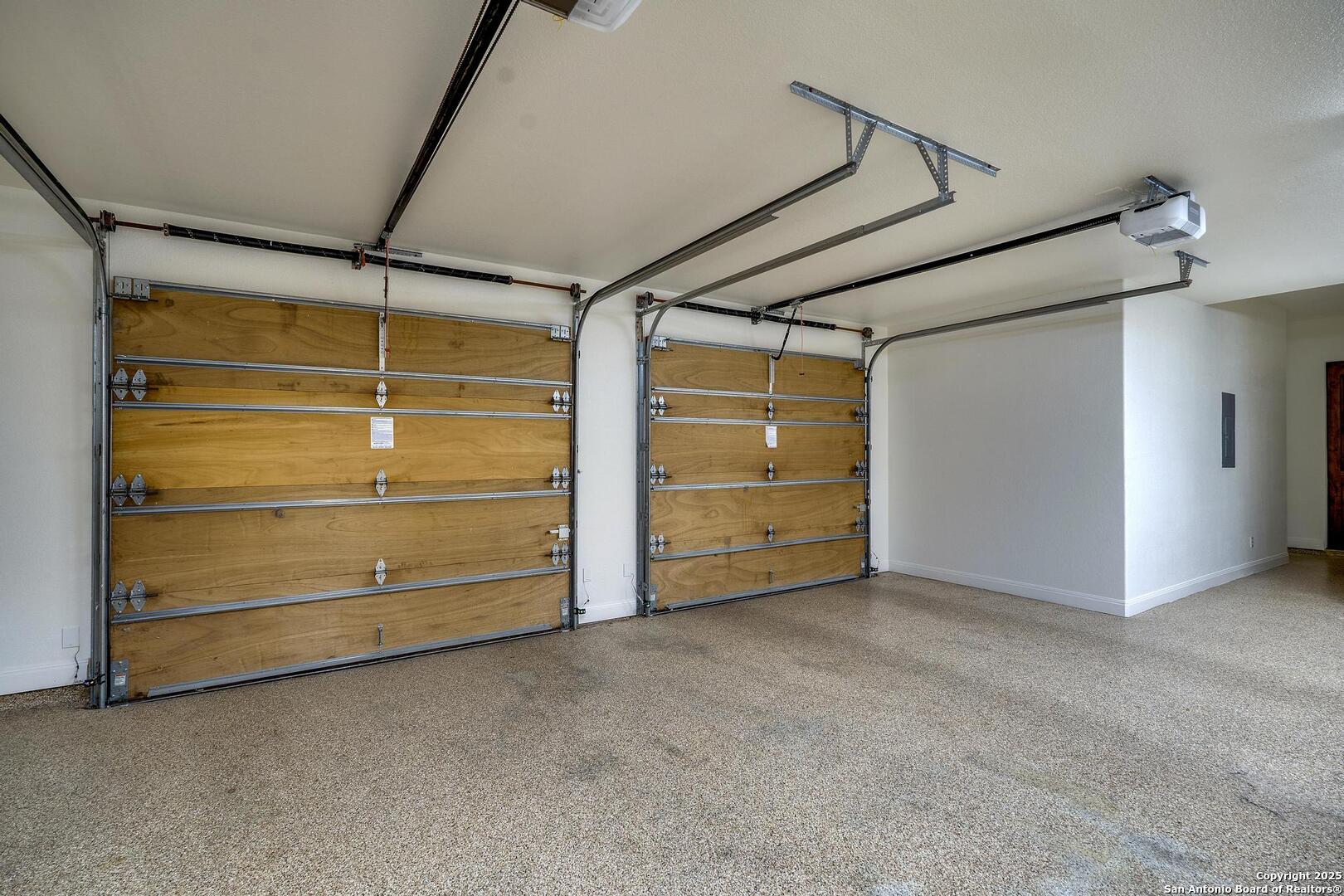 main property photo 78