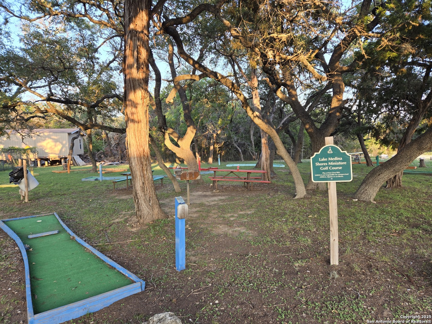 main property photo 27